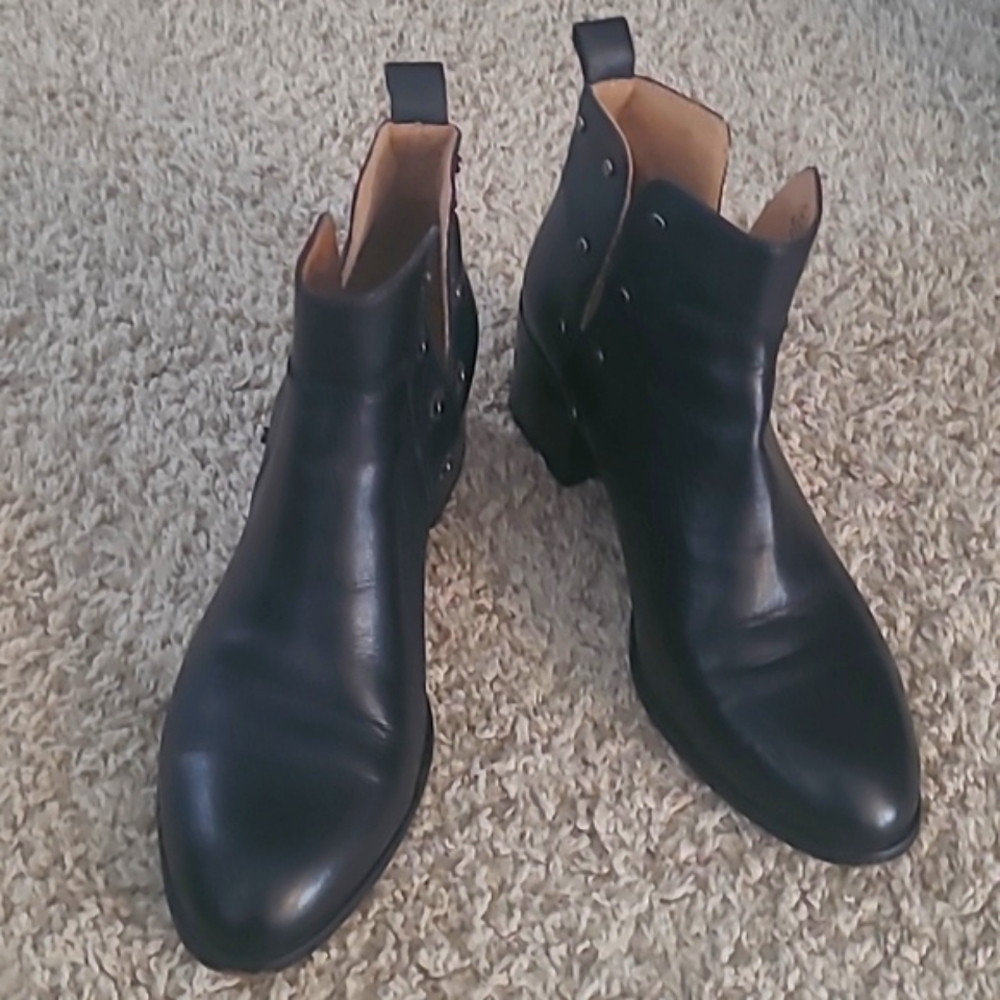 Franco Sarto black leather booties